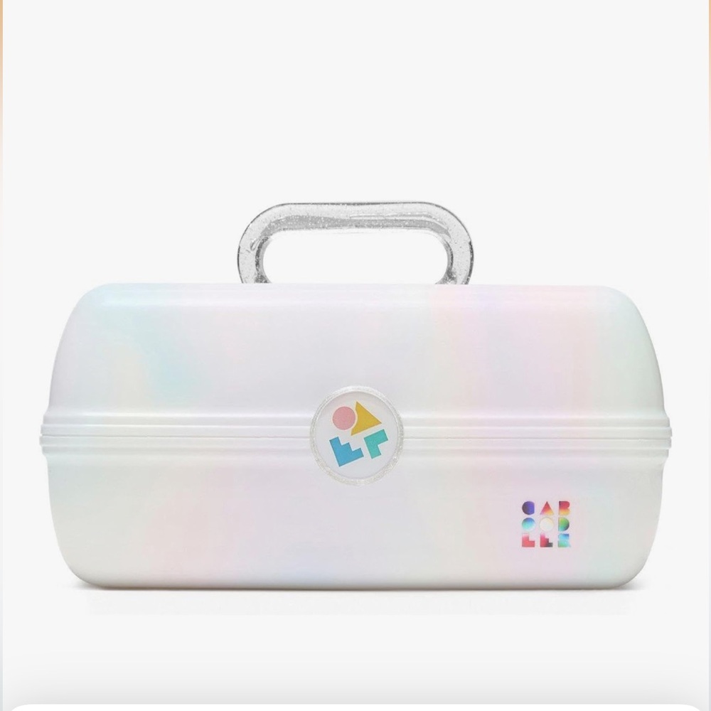 Final PRICE DROP New Caboodles On the Go Case